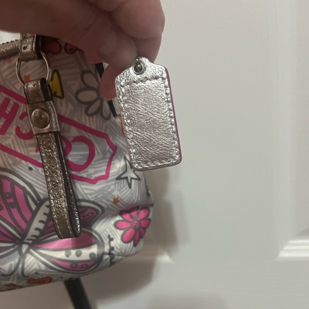 Coach Poppy Graffiti Butterfly Shoulder Bag - Picture 3 of 8